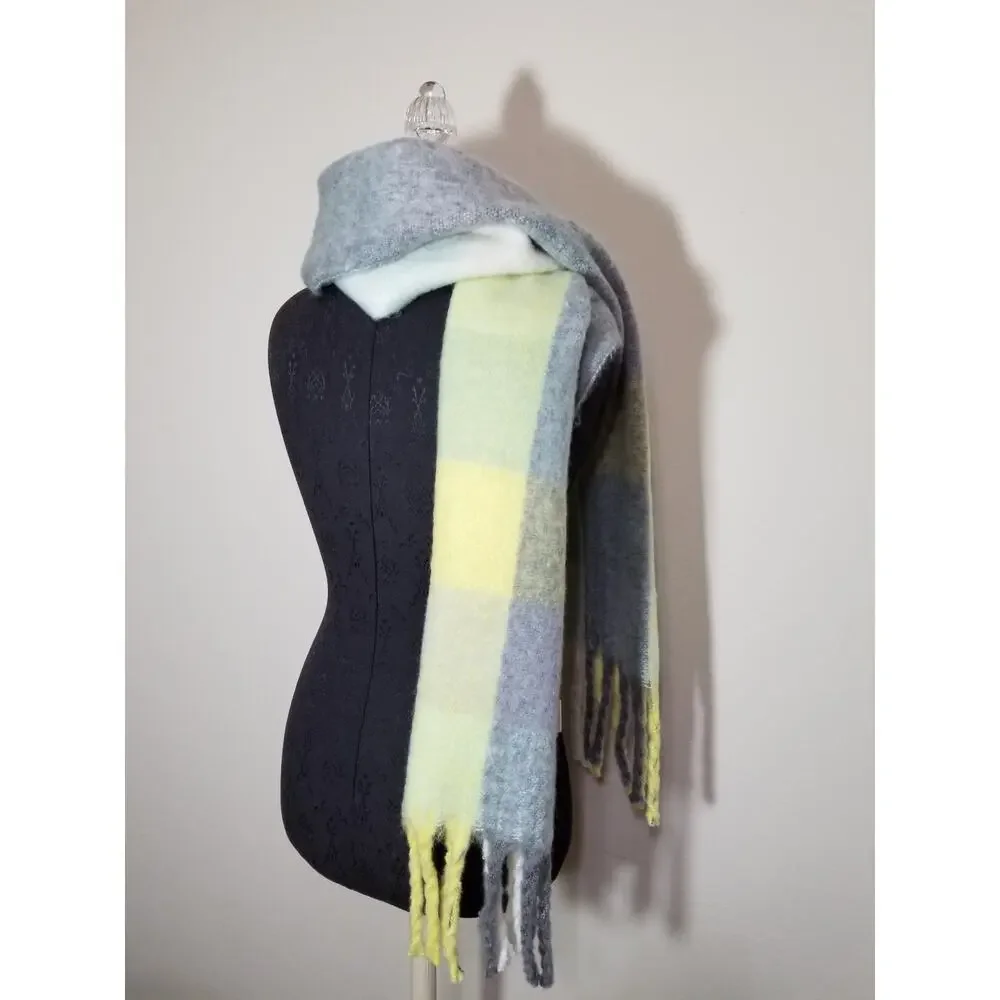 CROWN & IVY Women's NEW Scarf Polyester 70